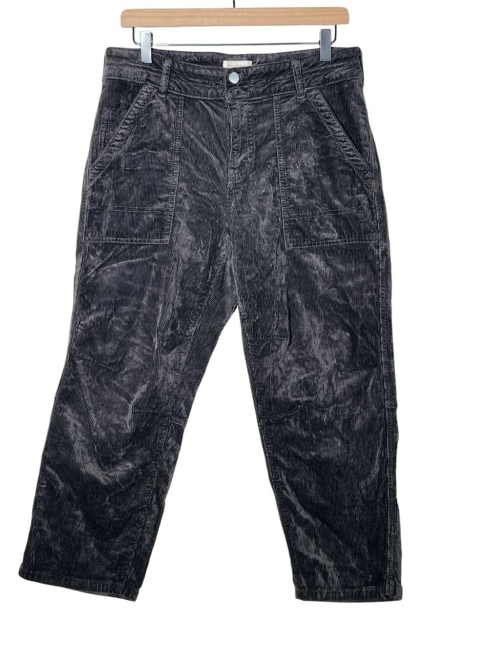 Pilcro black straight leg corduroy pants size 29P 29 Petite B143